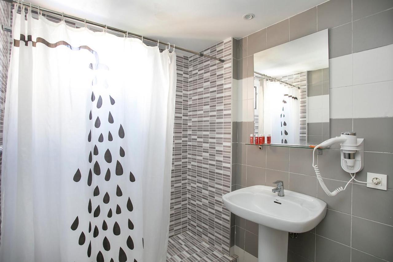 Apartamentos Amalia By Mc Benidorm Luaran gambar