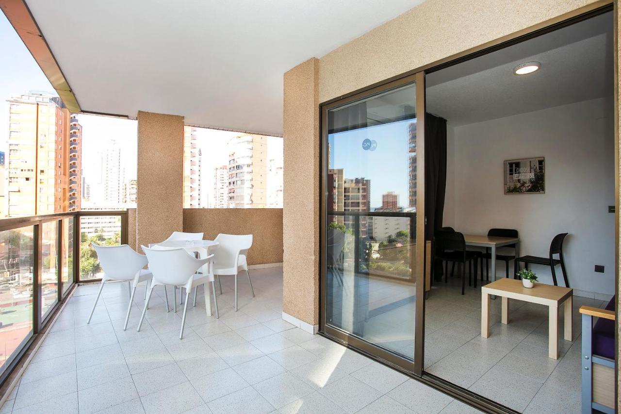 Apartamentos Amalia By Mc Benidorm Luaran gambar