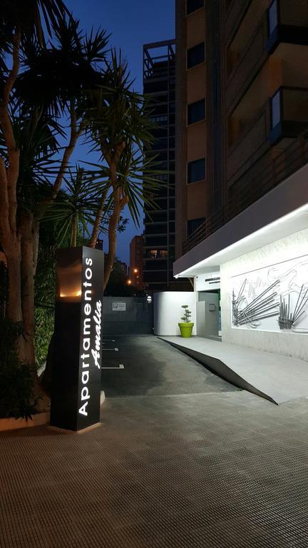 Apartamentos Amalia By Mc Benidorm Luaran gambar